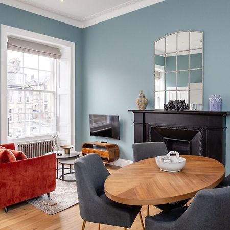 Dragon Suites Luxury Apartments At 9 Albyn Place Édimbourg Extérieur photo