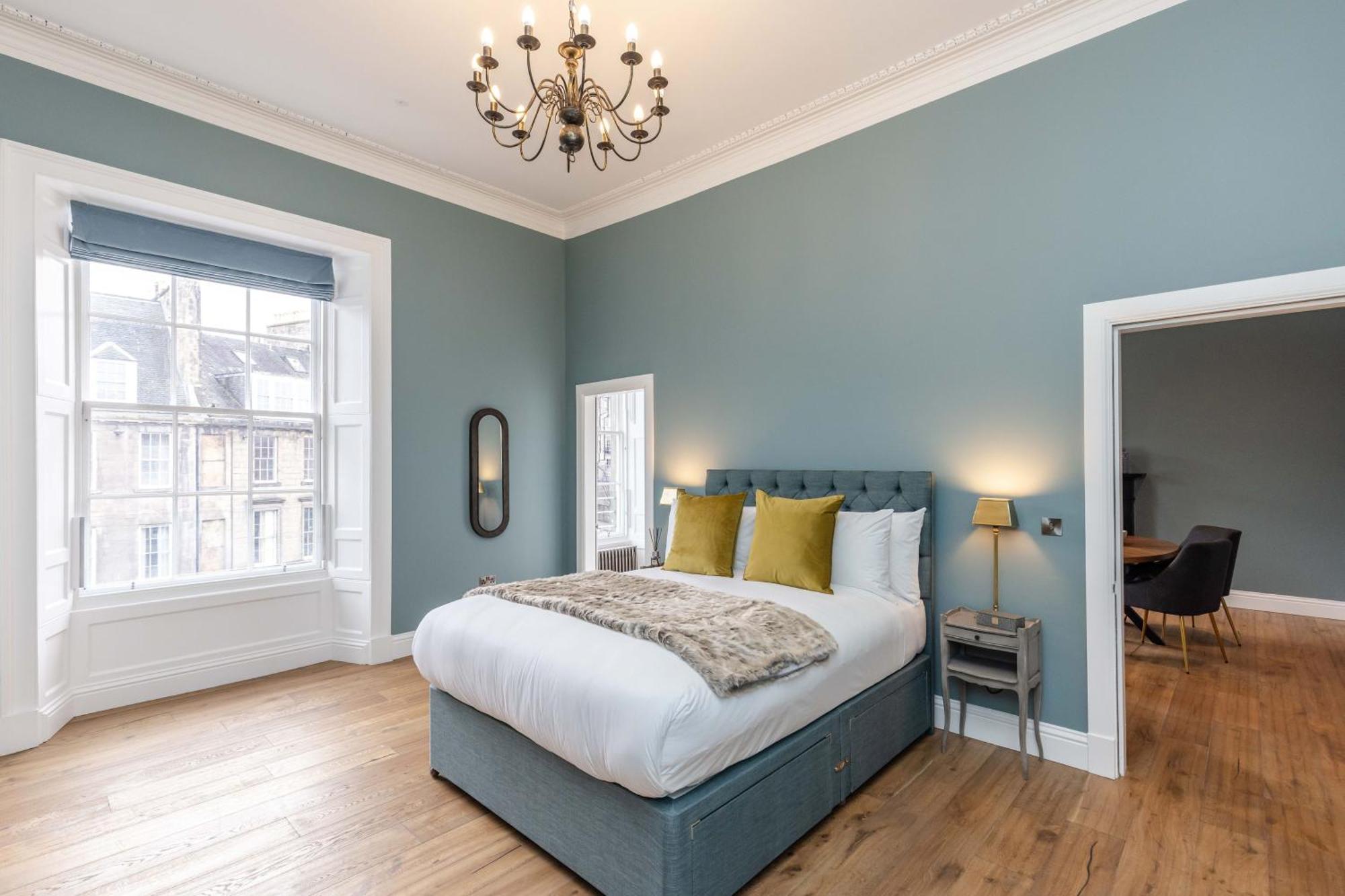 Dragon Suites Luxury Apartments At 9 Albyn Place Édimbourg Extérieur photo