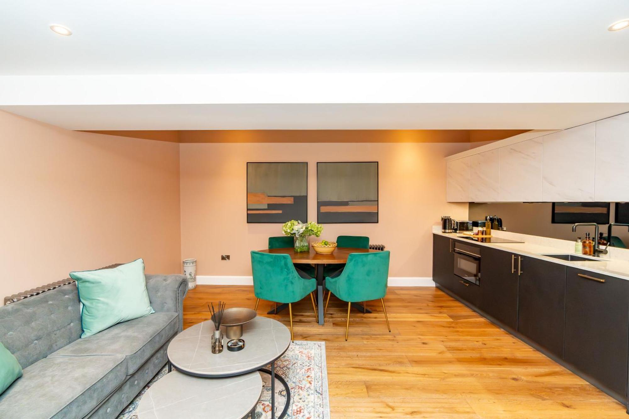 Dragon Suites Luxury Apartments At 9 Albyn Place Édimbourg Extérieur photo