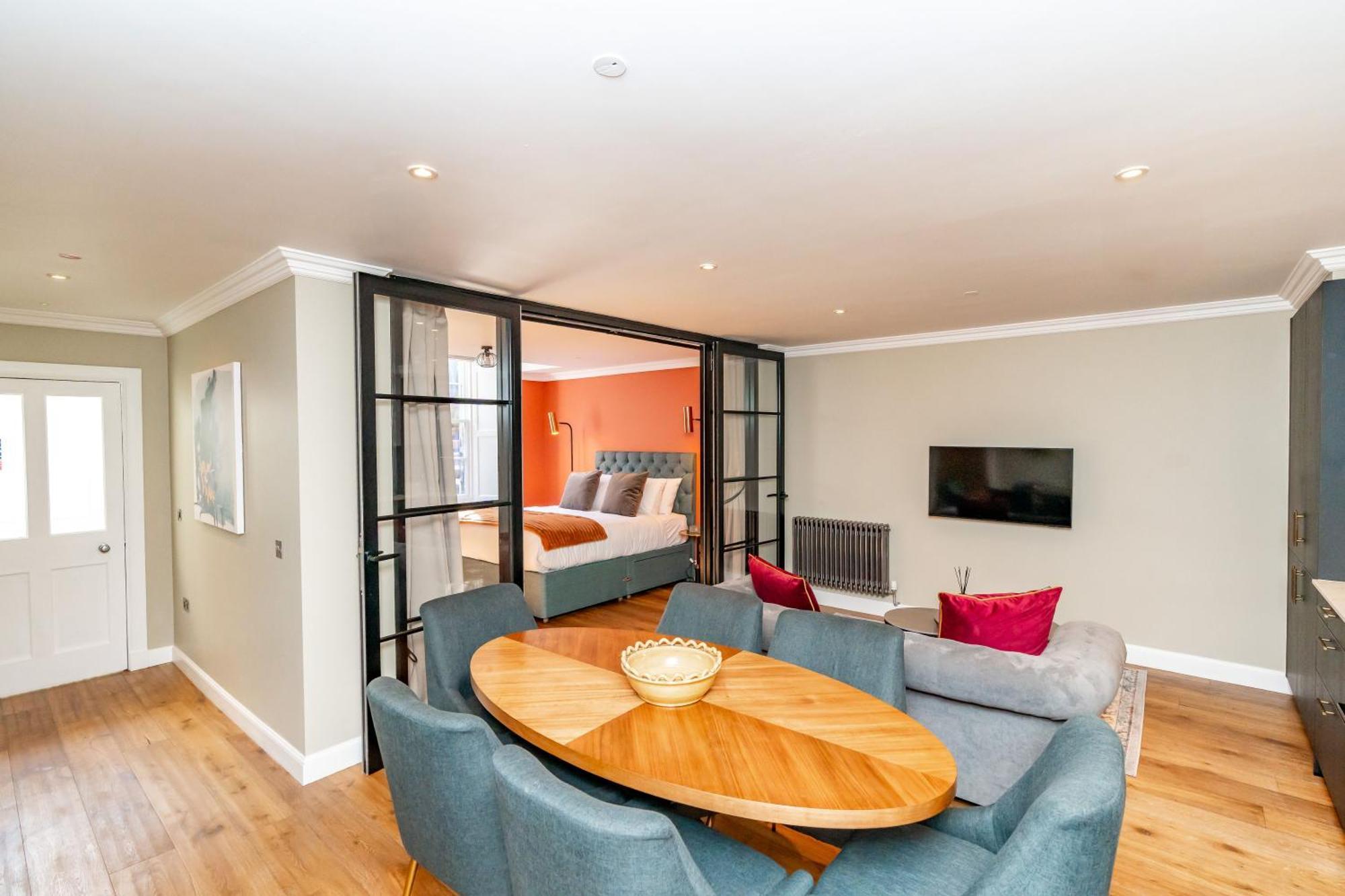 Dragon Suites Luxury Apartments At 9 Albyn Place Édimbourg Extérieur photo