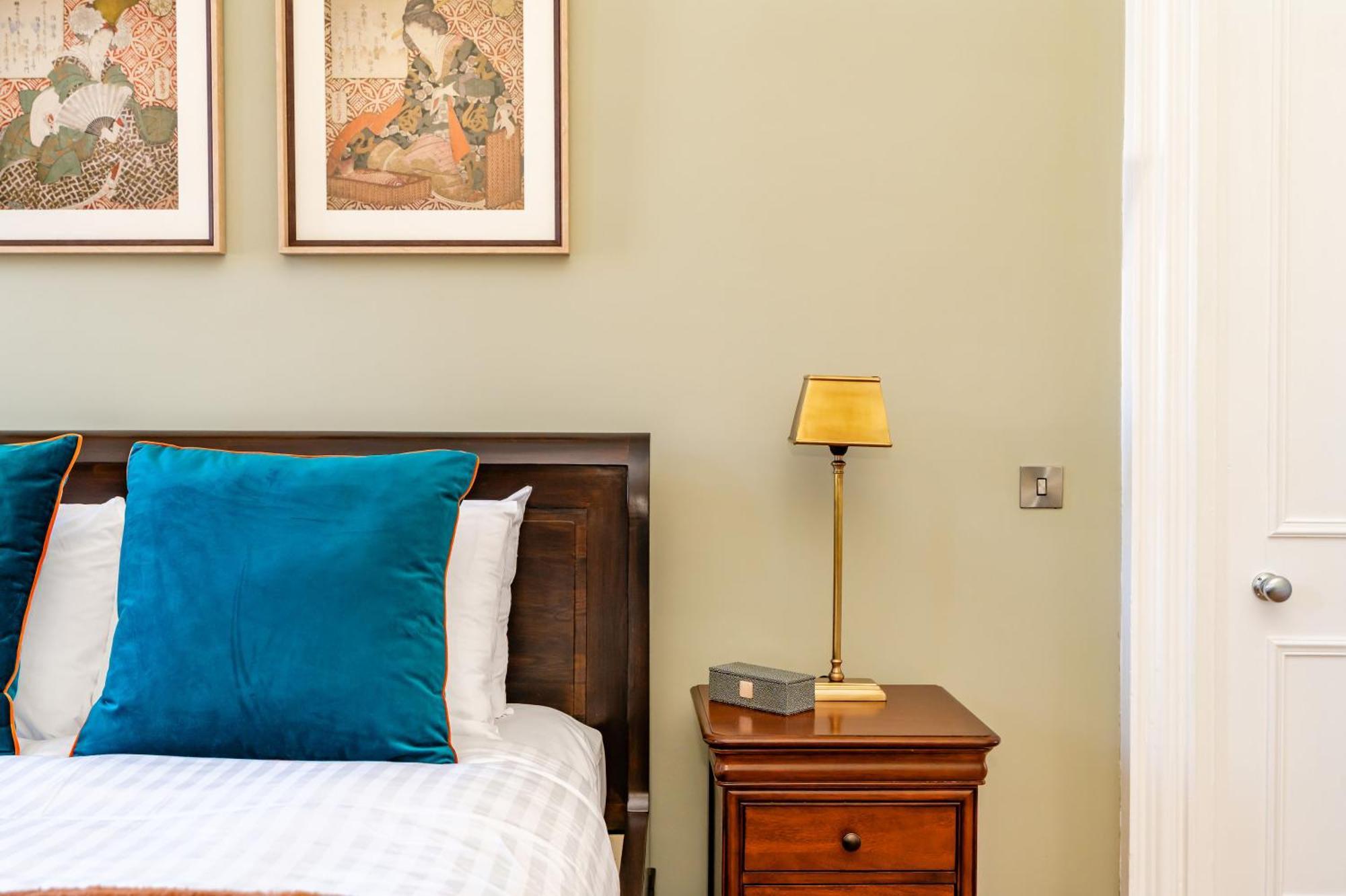 Dragon Suites Luxury Apartments At 9 Albyn Place Édimbourg Extérieur photo