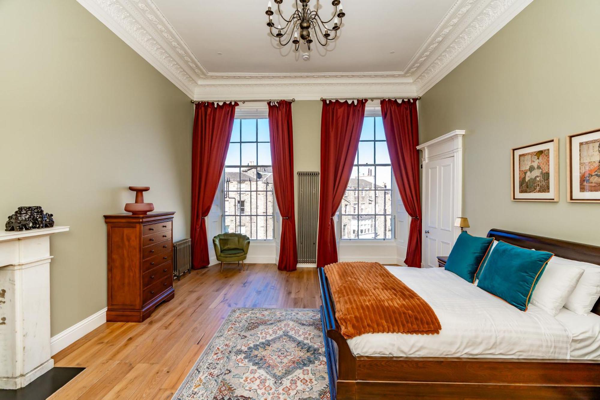 Dragon Suites Luxury Apartments At 9 Albyn Place Édimbourg Extérieur photo